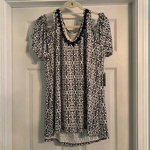Cold Shoulder Top XL